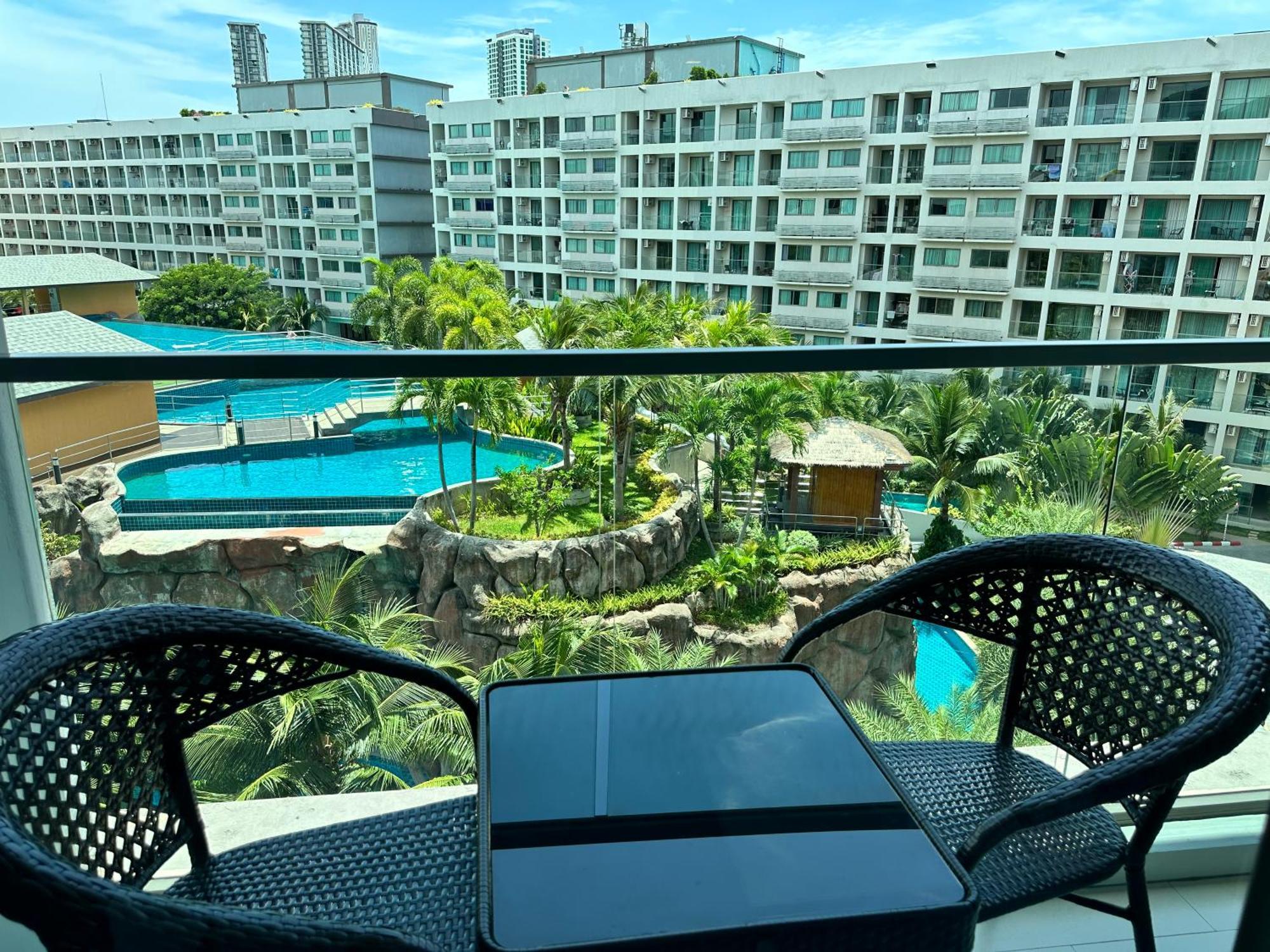 Laguna Beach Resort 3 Maldives Praia de Jomtien Exterior foto